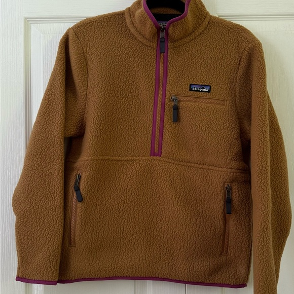 Patagonia Women's Retro Pile Fleece Marsupial Nest Brown with Amaranth Pink - Picture 3 of 15